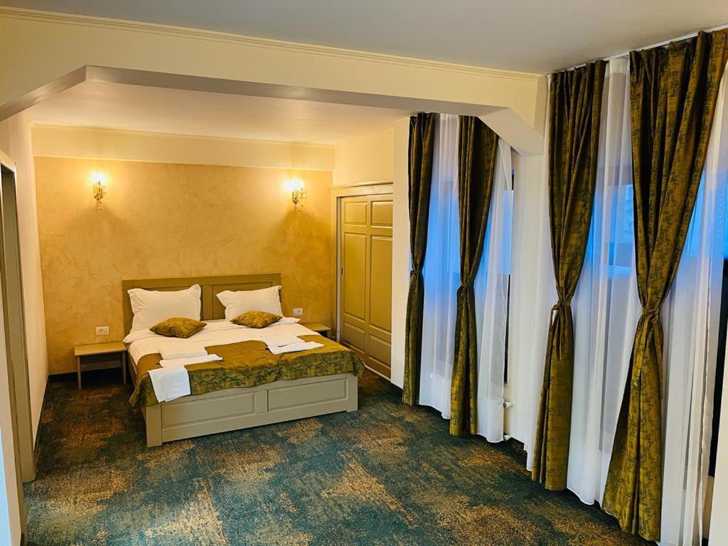 Hotel La Ane Babadag エクステリア 写真